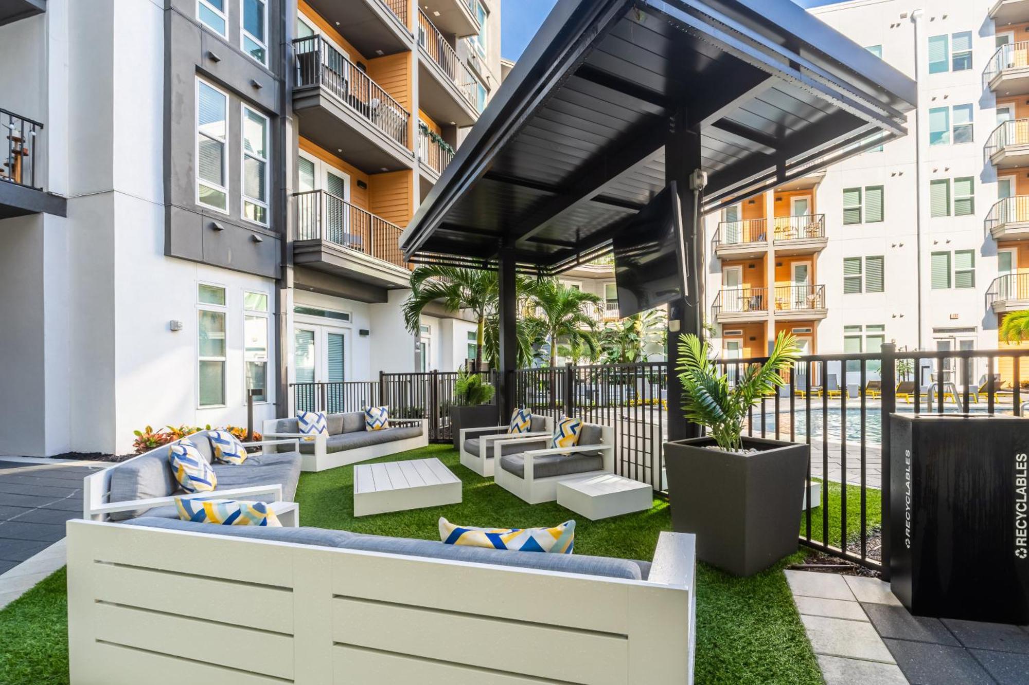 Tropicana Field 1 Bed In Downtown St Pete With Free Parking St. Petersburg Bagian luar foto