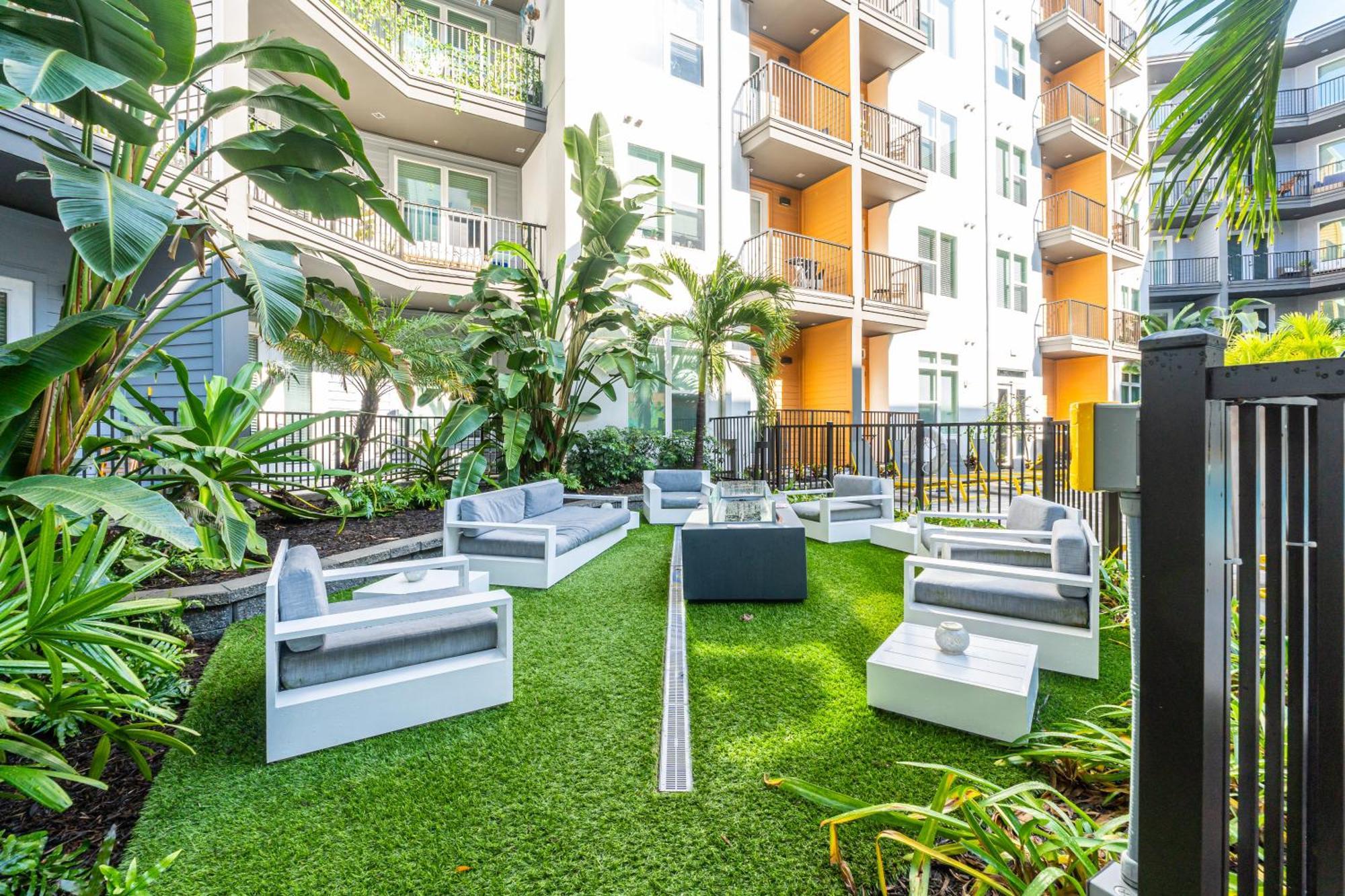 Tropicana Field 1 Bed In Downtown St Pete With Free Parking St. Petersburg Bagian luar foto