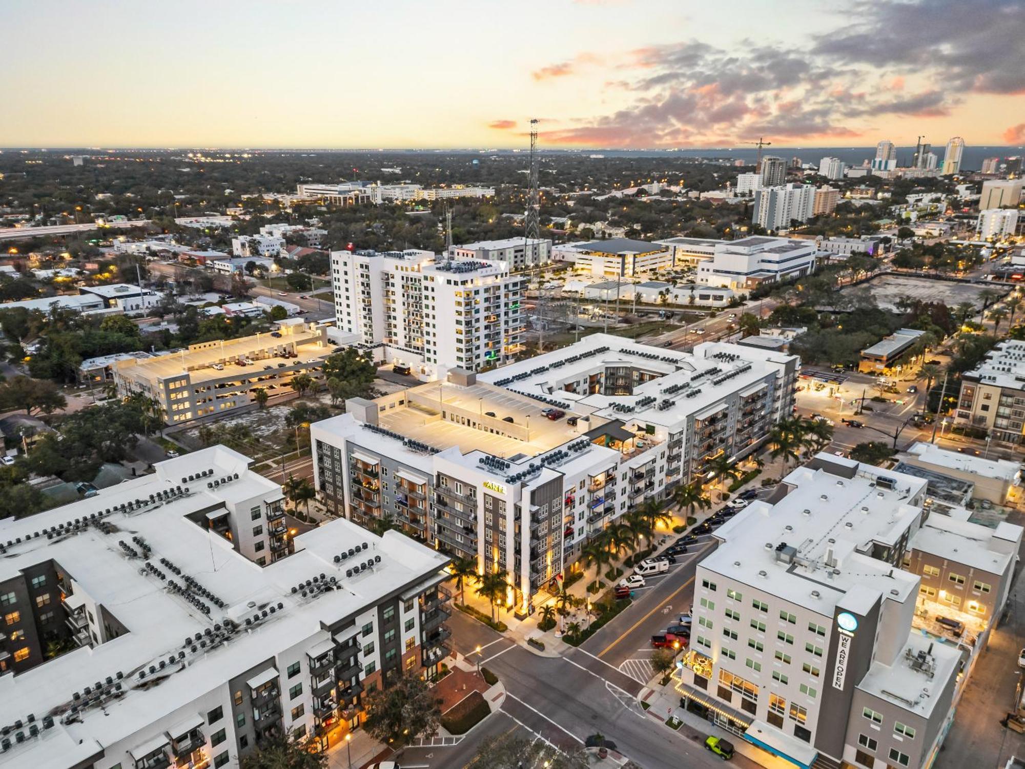 Tropicana Field 1 Bed In Downtown St Pete With Free Parking St. Petersburg Bagian luar foto